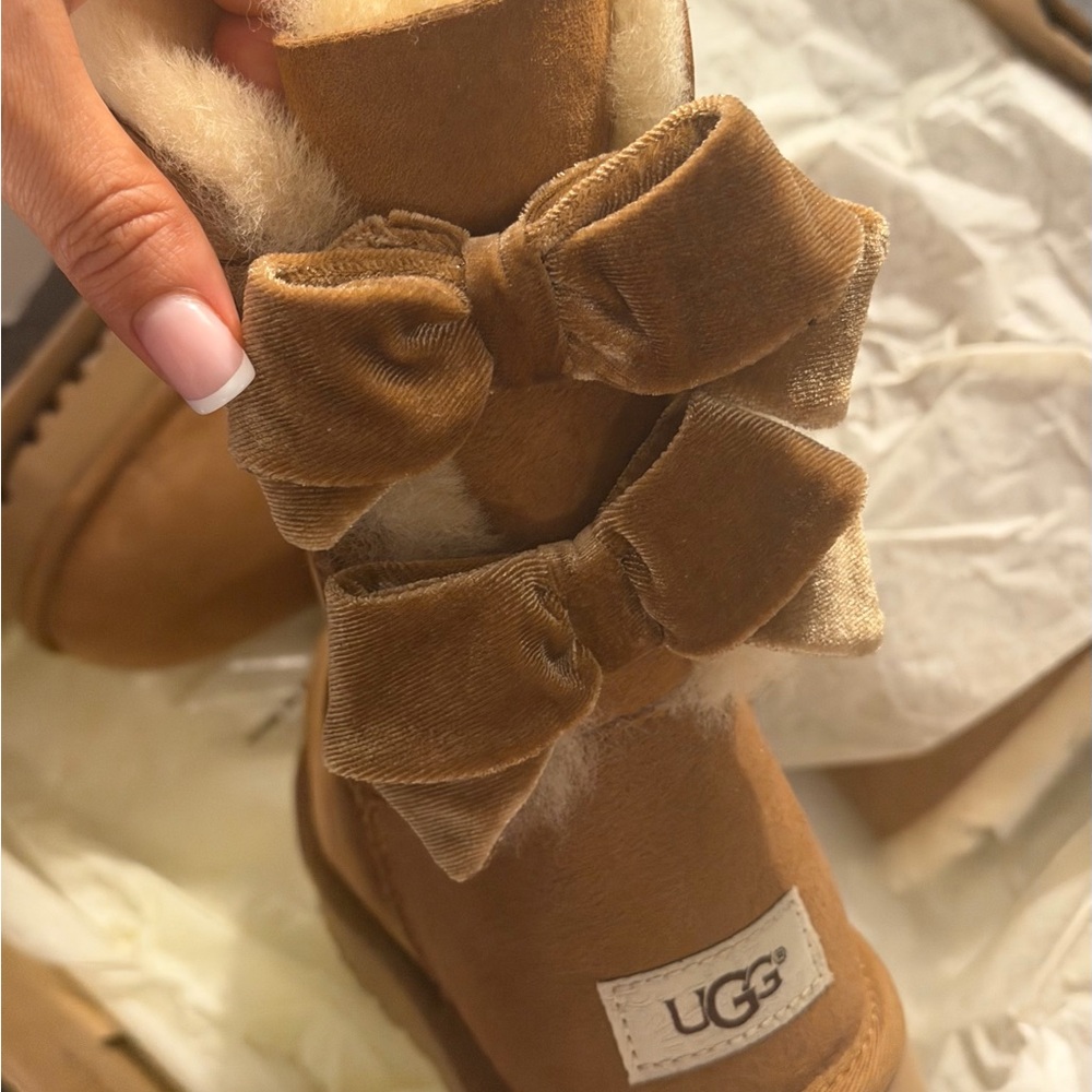 UGG Tan Boots with Velvet Bows